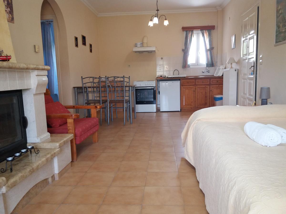 Athineos Apartments Kommeno (Corfu) Exterior foto