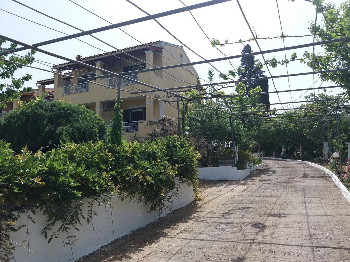 Athineos Apartments Kommeno (Corfu) Exterior foto